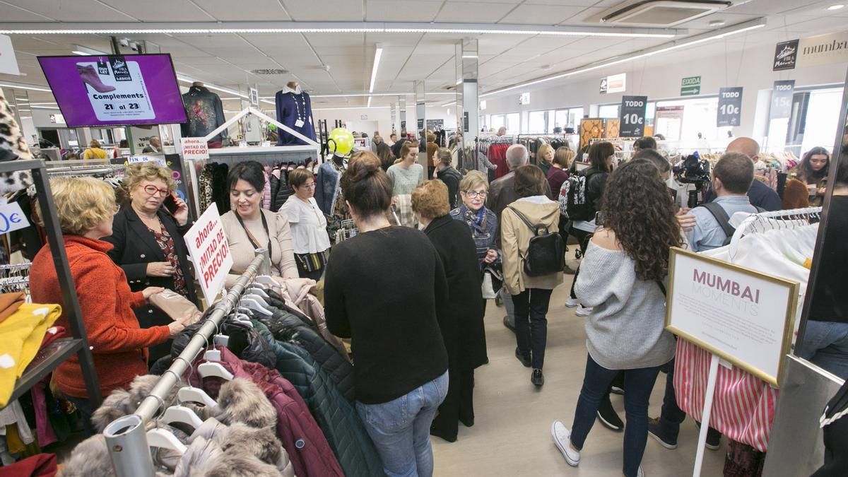 Una imagen de la feria del Outlet celebrada en 2020, antes de la pandemia del coronavirus