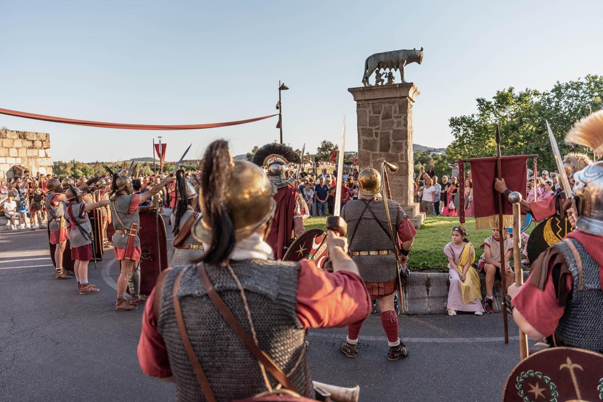 Fotogalería | Las imágenes de cómo tomaron Mérida las legiones romanas