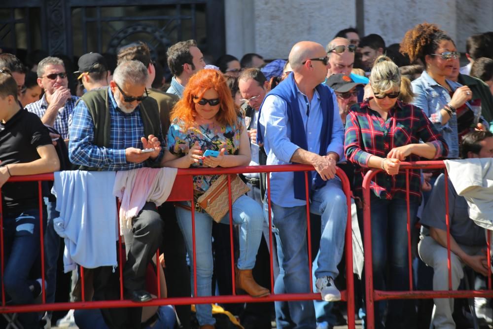 Búscate en la mascletà del 6 de marzo