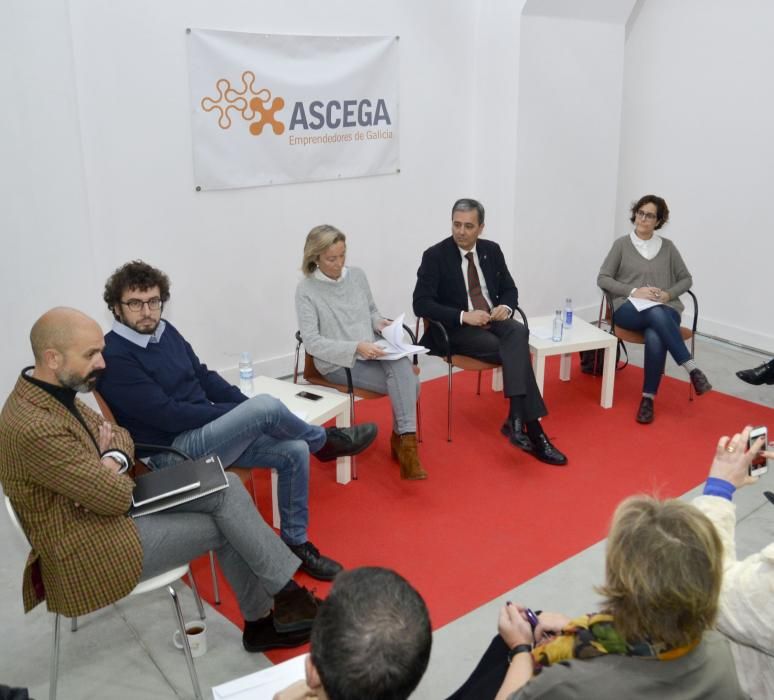 Debate en Ascega sobre el presupuesto de A Coruña