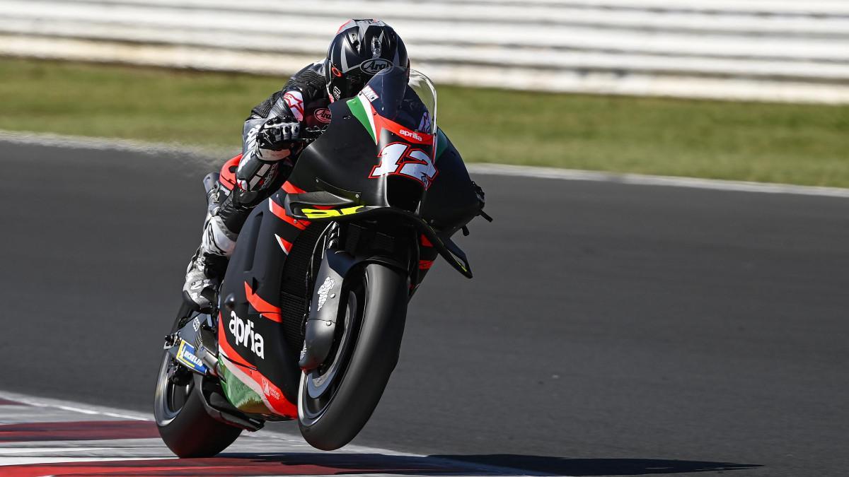 Maverick Viñales, en los test de Misano con Aprilia