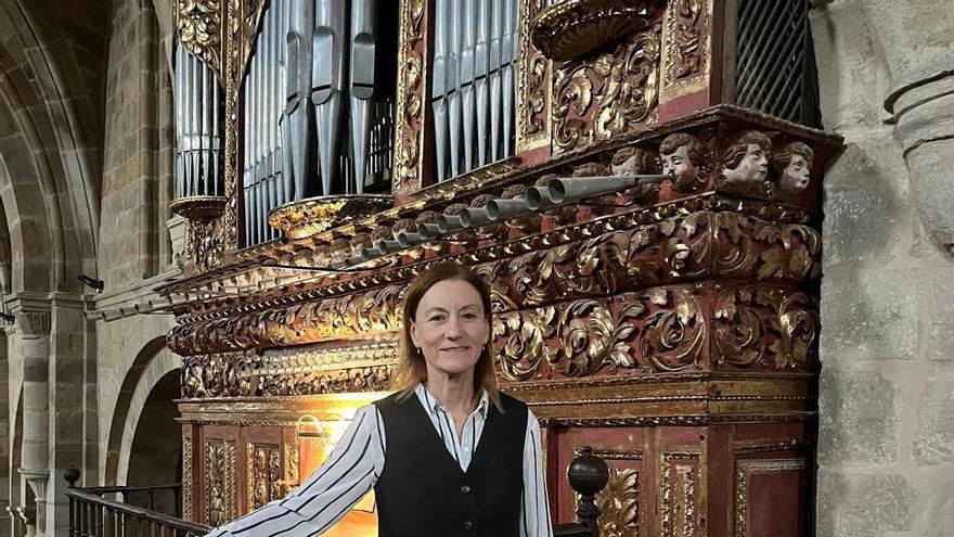 Susana García Lastra: "El órgano de Valdediós es excepcional, deja prendado a quien lo toca"