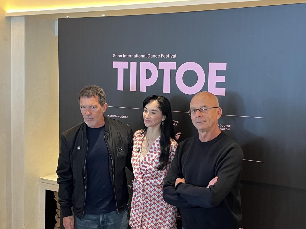 Photocall con Antonio Banderas, Lucía Lacarra y Thierry Malandain