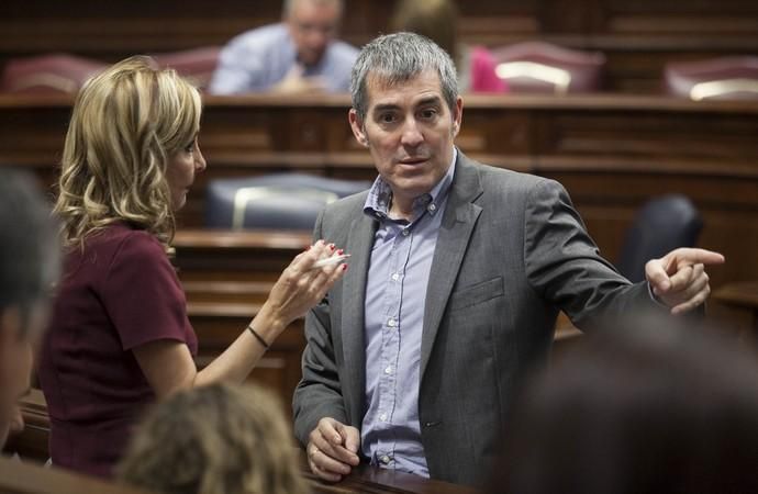 Pleno del Parlamento de Canarias (29/11/17)