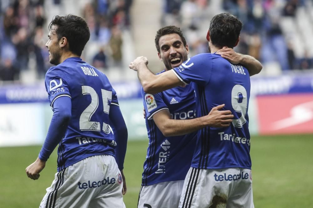 El partido entre el Langreo y el Oviedo B, en imágenes