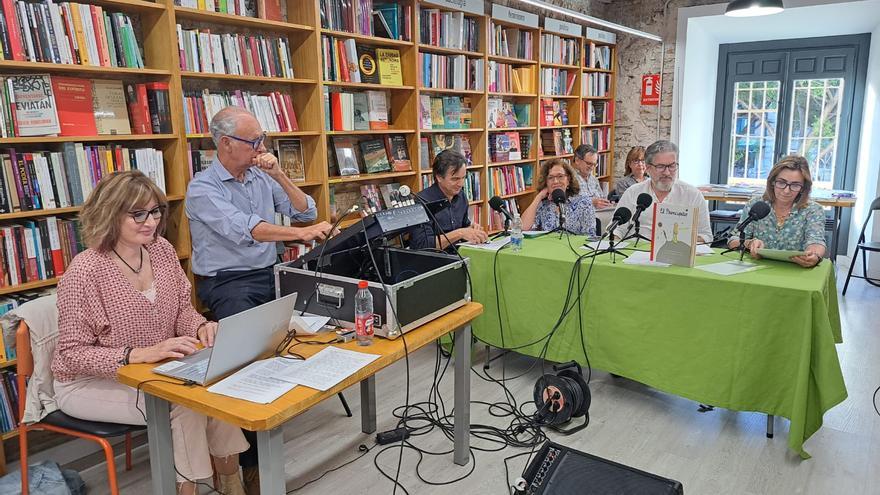 ‘La Voz de Vida’, un espacio radiofónico en el que los mayores aprenden y vuelcan toda su sabiduría