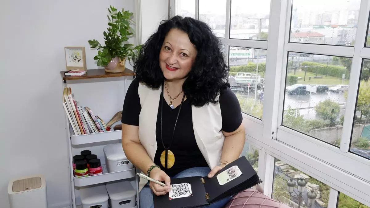 Sofía Vázquez, viguesa experta en Zentangle, un tipo de arteterapia