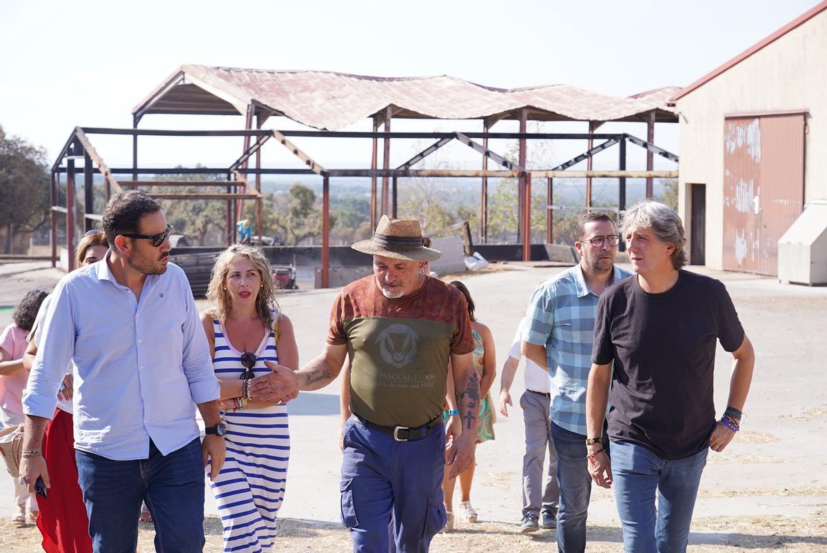 GALERÍA | Carlos Martínez visita los pueblos afectados por el incendio de Sayago GALERÍA | Carlos Martínez visita los pueblos afectados por el incendio de Sayago