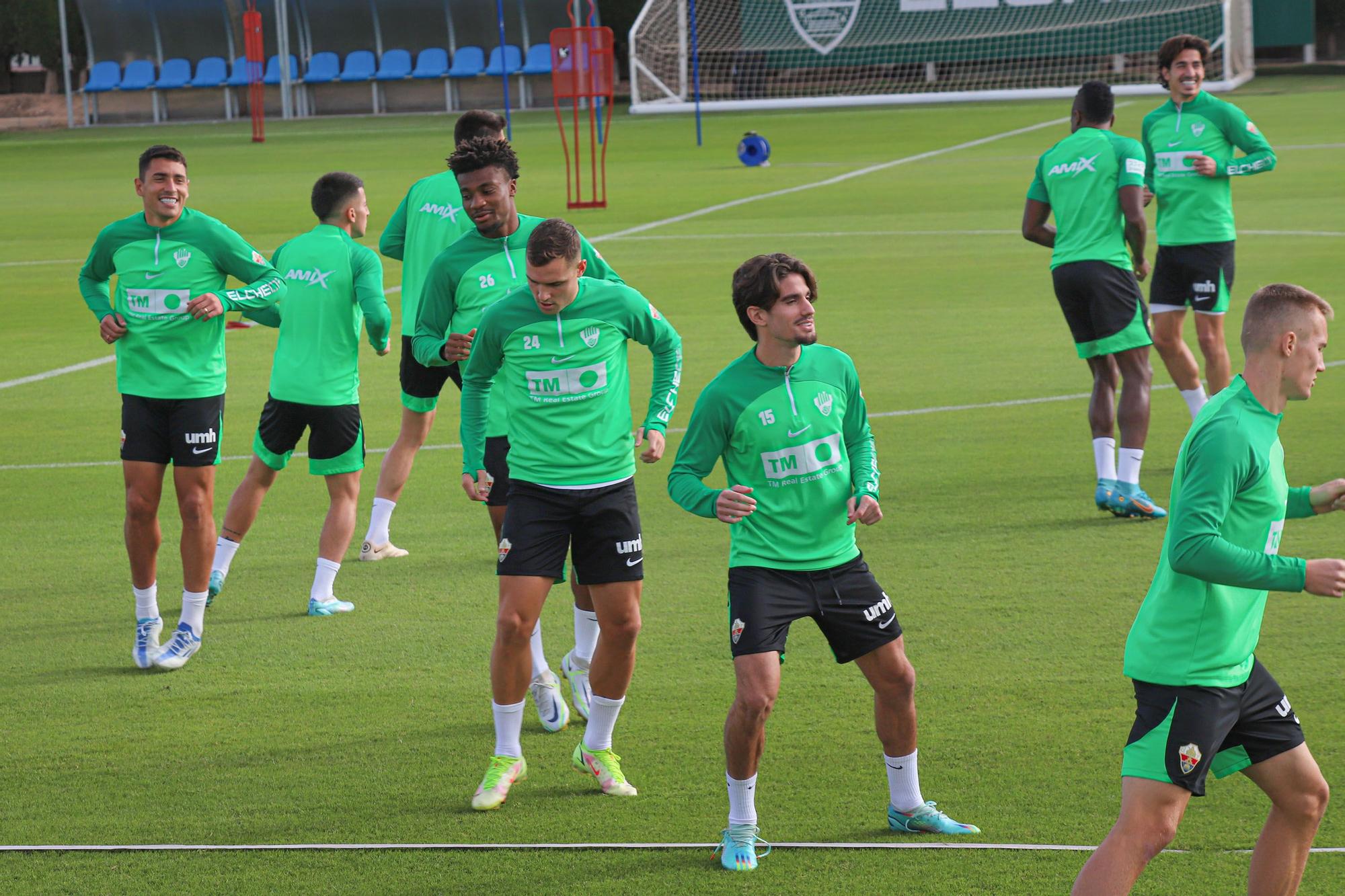 Primer entrenamiento de Machín como entrenador del Elche CF