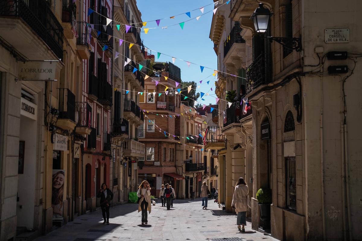 La calle Major de Sarrià, columna vertebral de este barrio de Barcelona
