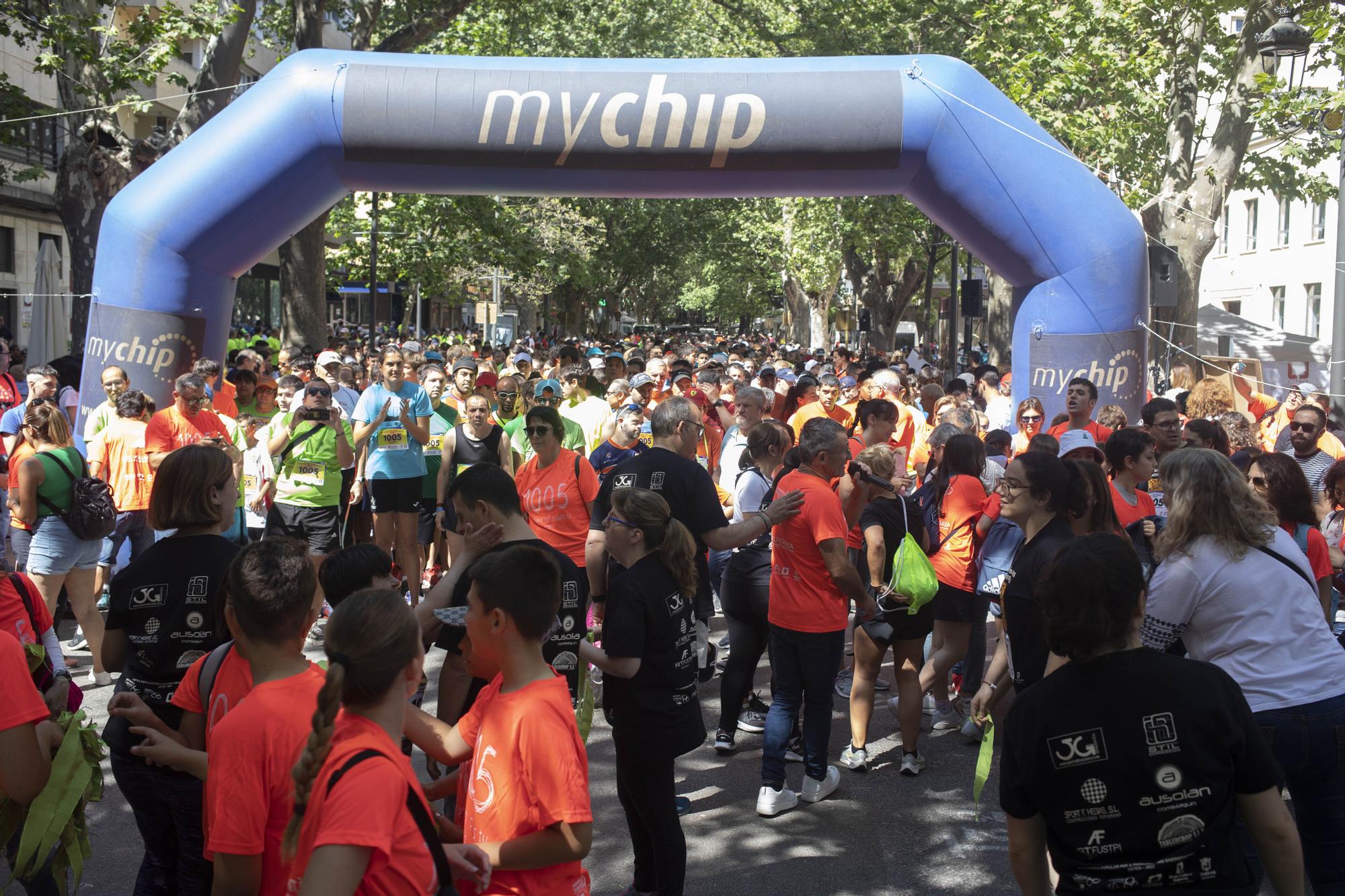 Más de 1.200 personas participan en la XV edición de la carrera de Aspromivise