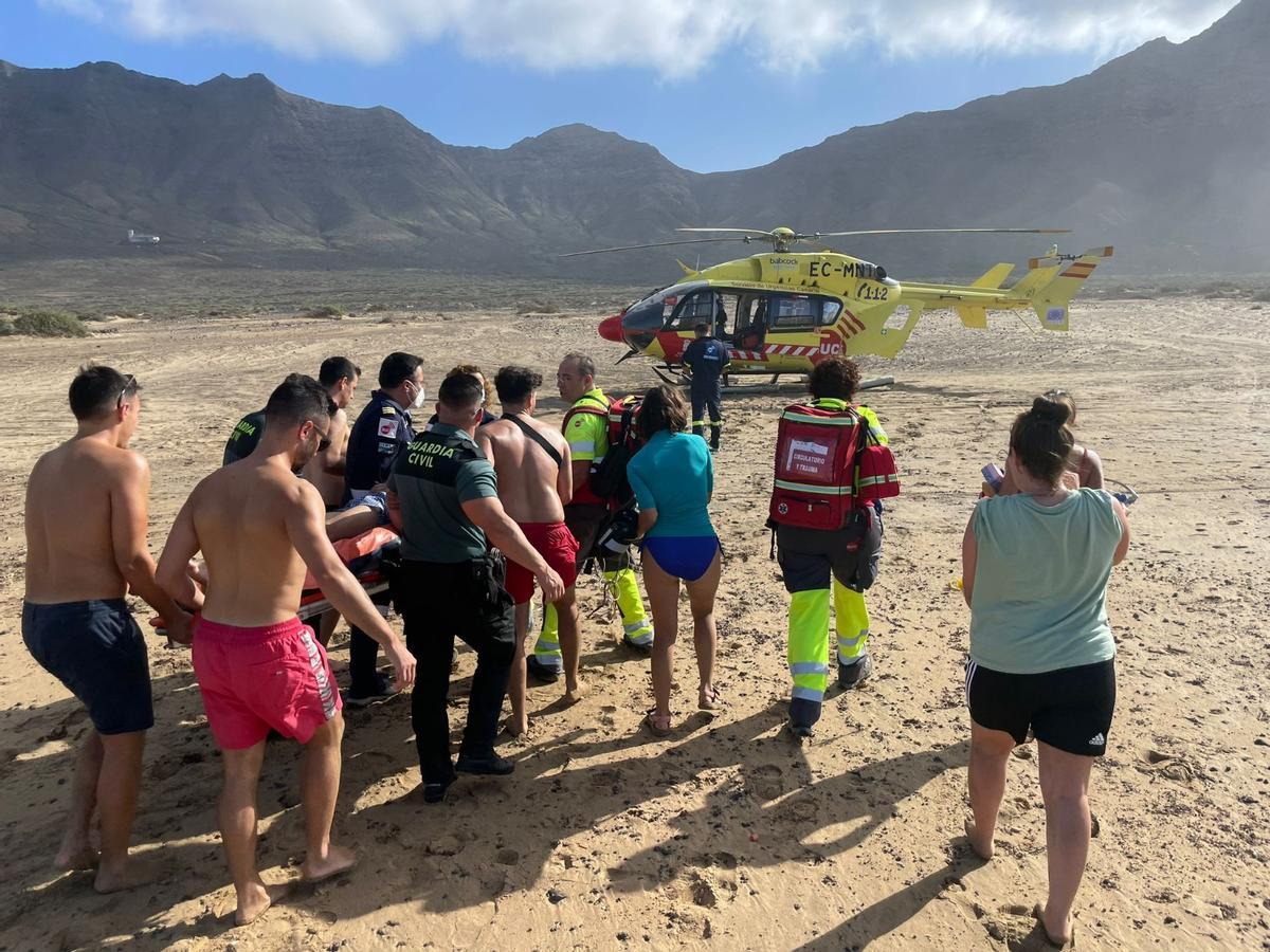 Rescate de un bañista en Cofete, en Fuerteventura.