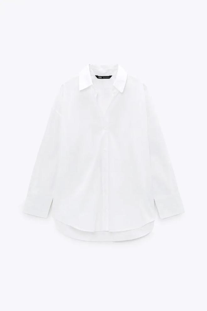 Camisa blanca 'oversize' de Zara