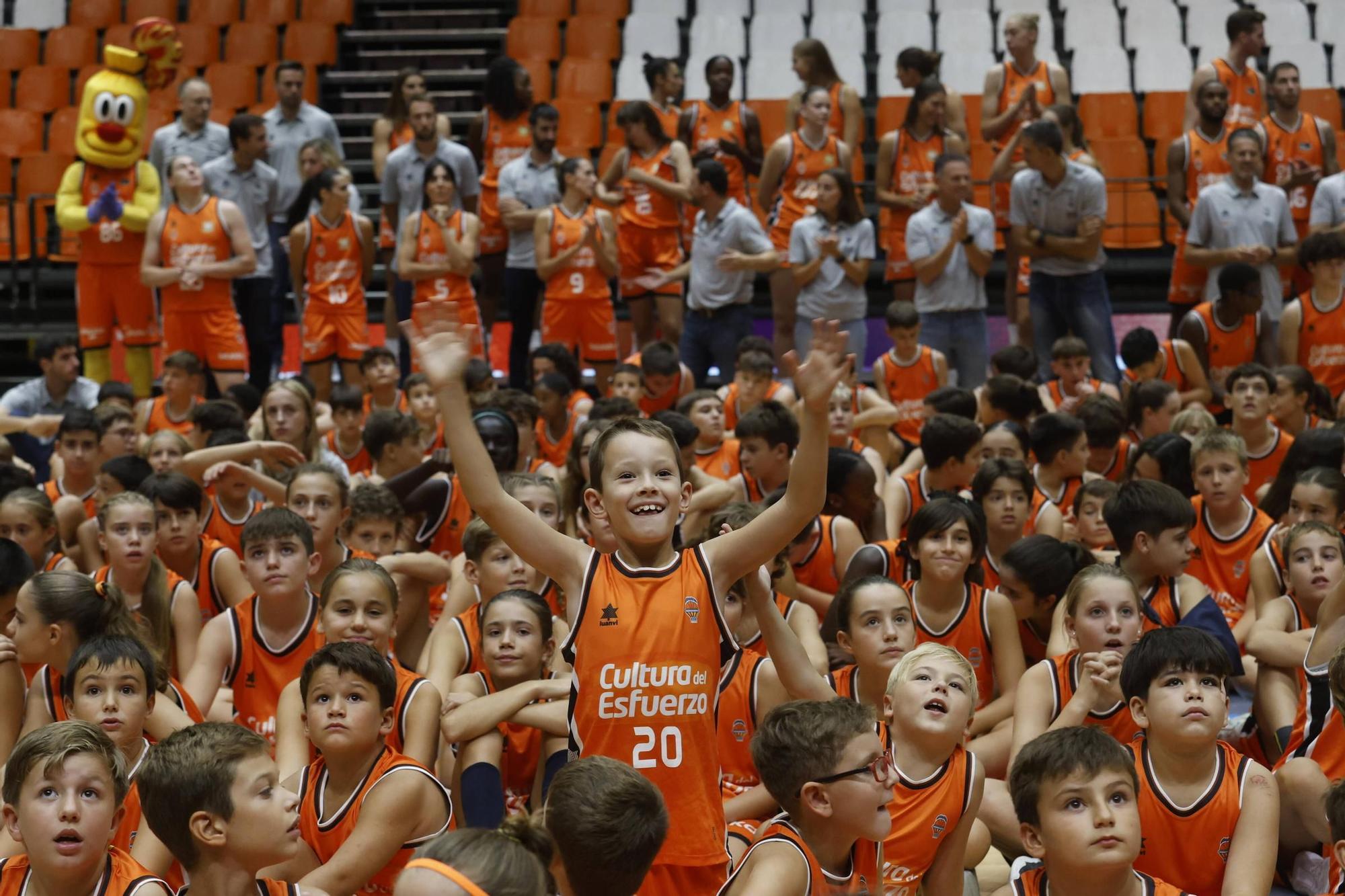 Así es la gran familia taronja: más de 600 jugadores del Valencia Basket