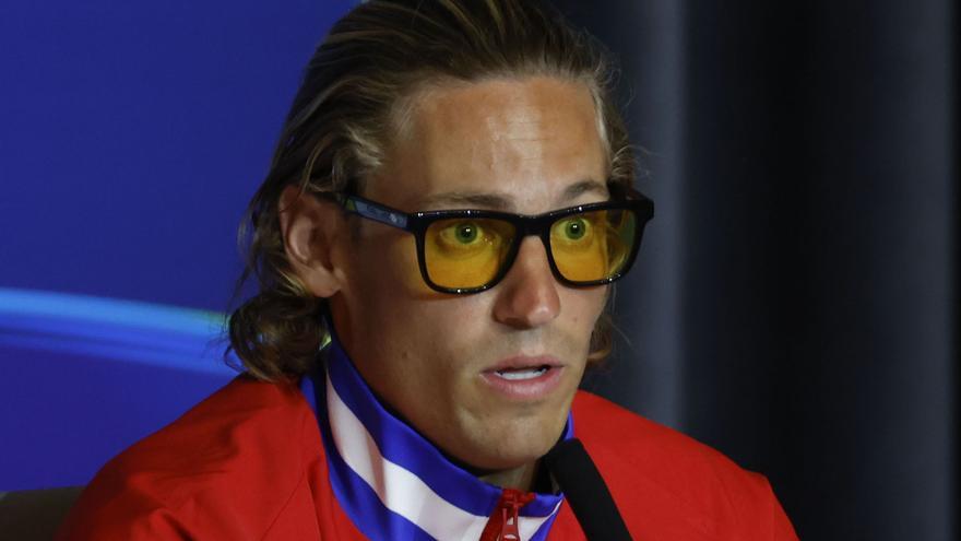 Marcos Llorente comparte sus rutinas durante la concentración con España