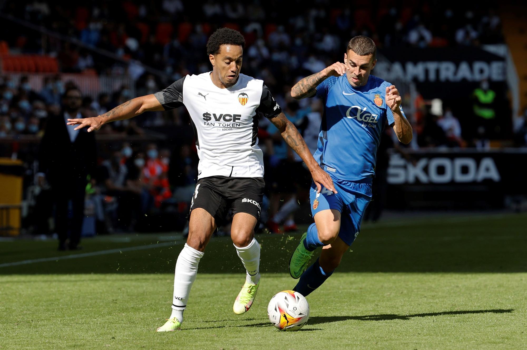 El Valencia CF - RCD Mallorca (2-2), en imágenes