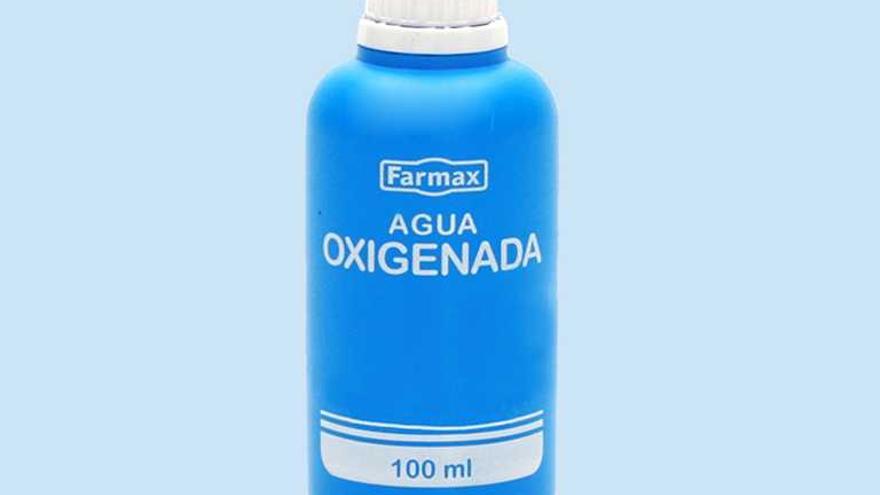 Agua oxigenada.