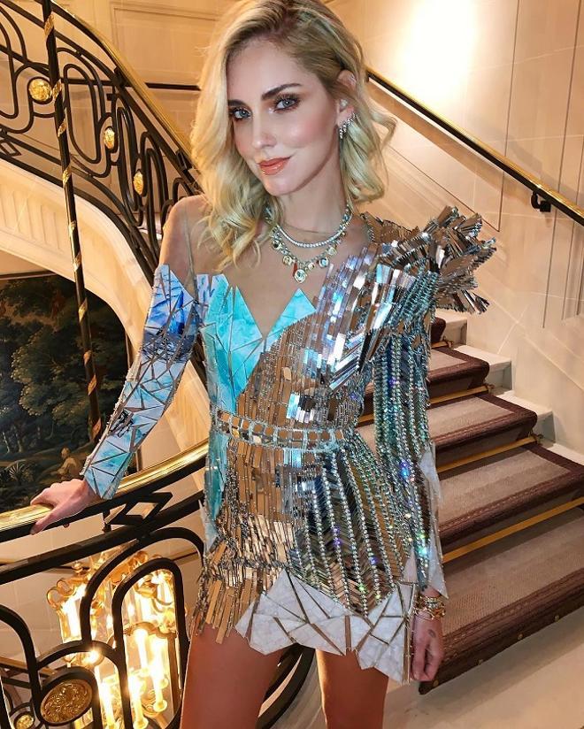 Chiara Ferragni con vestido de la colección primavera verano 2019 de Balmain