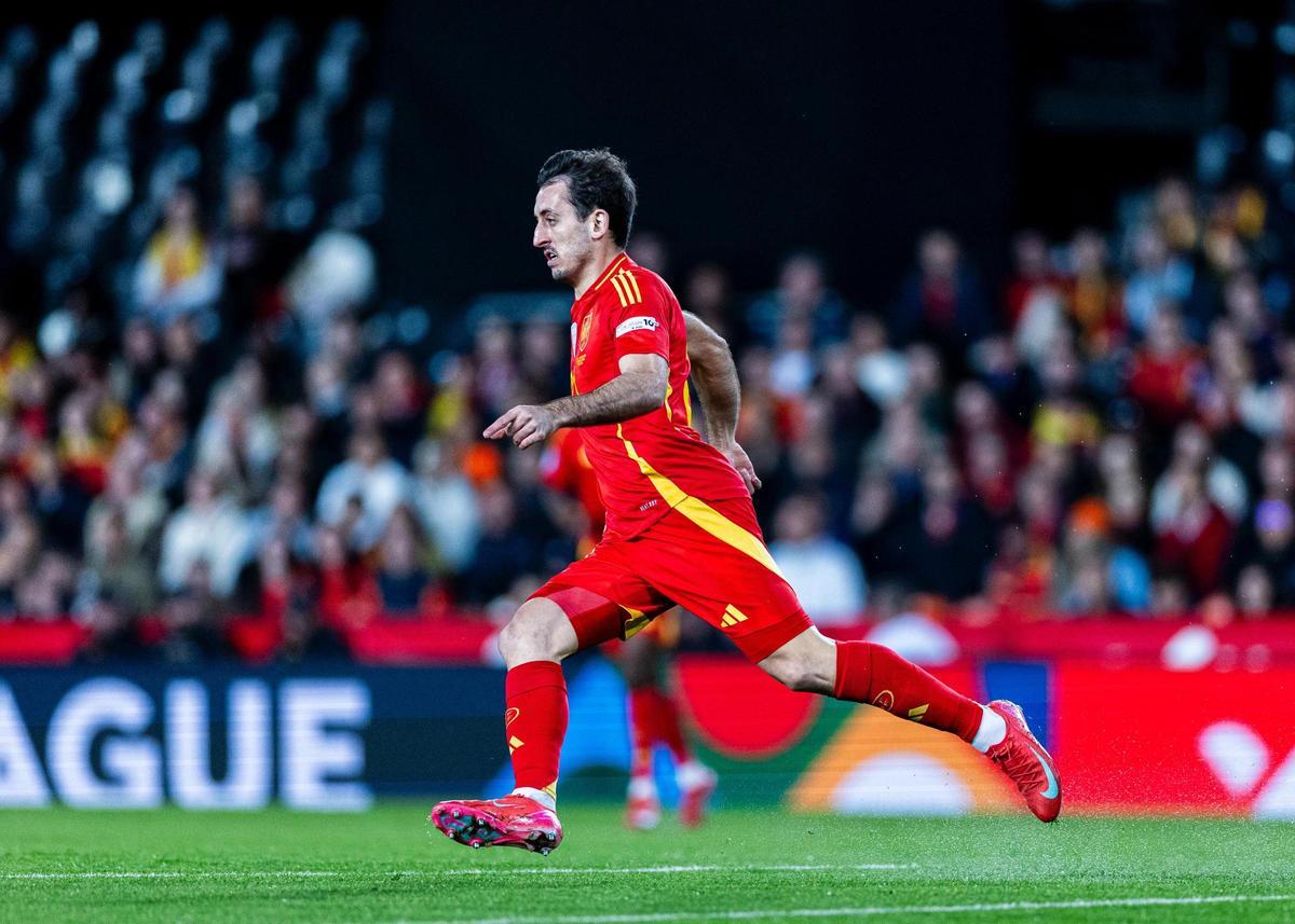 Oyarzabal marcó el primero de España