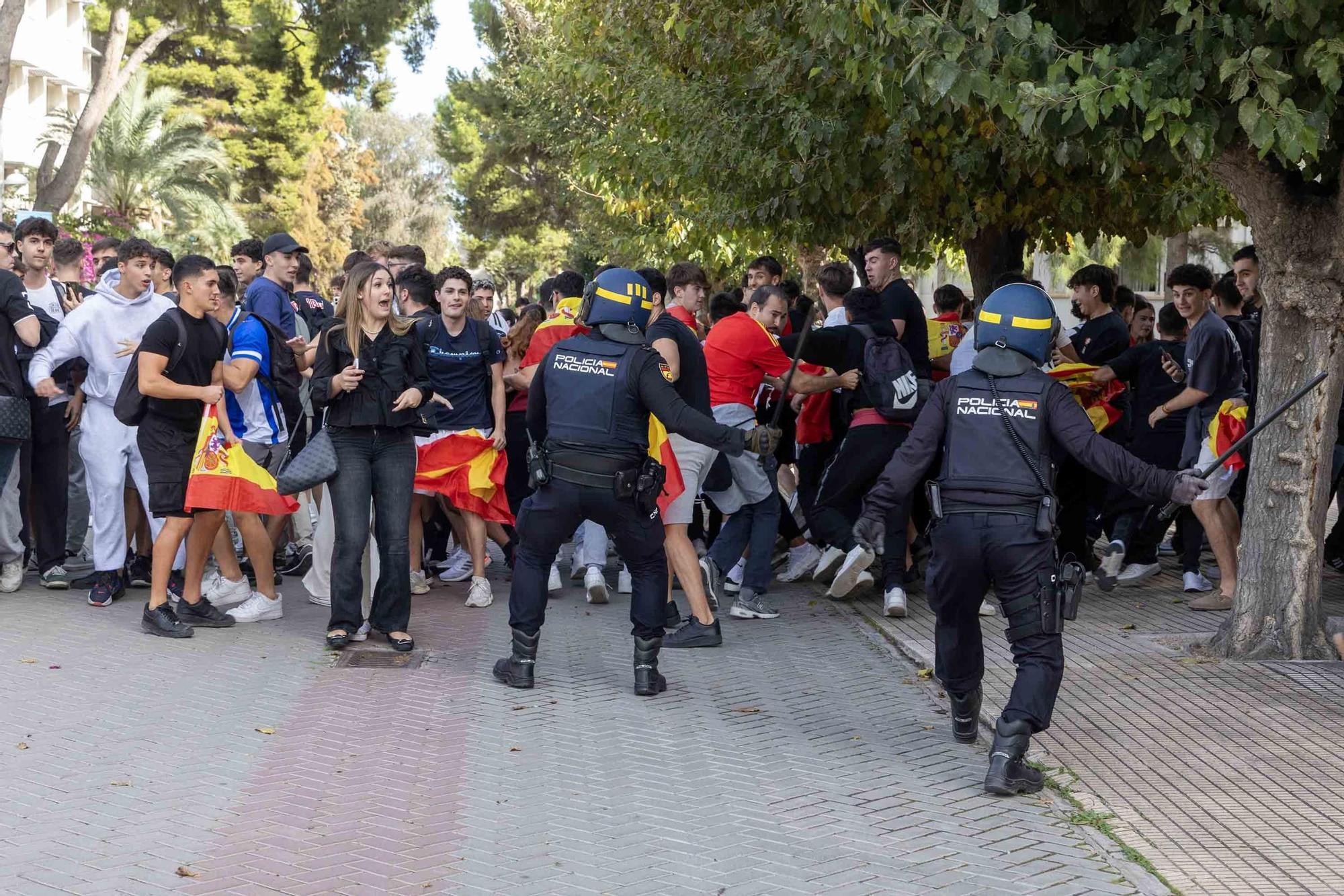 Tensión en la Universidad de Alicante por la visita de Vito Quiles