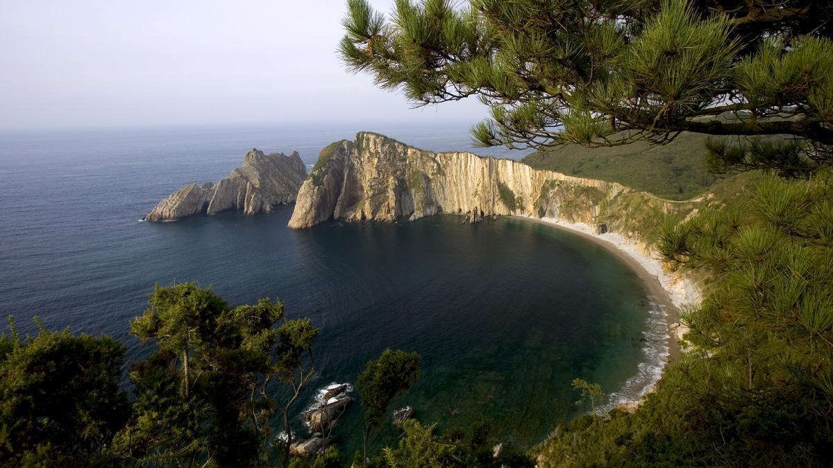 Playa del Silencio (Cudillero)