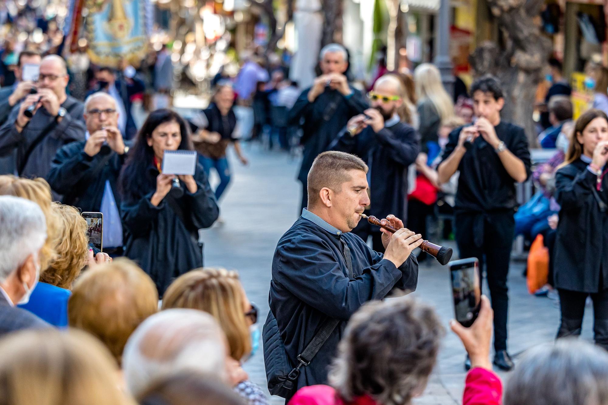 Música y pólvora dan inicio a las Fiestas Mayores Patronales de Benidorm