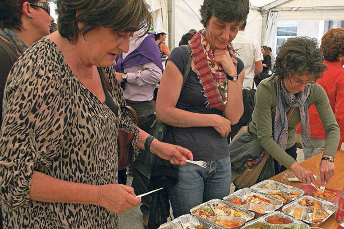 Imagen de una edición anterior de la Festa do Salmón de A Estrada.  // Bernabé/Cris M.V.
