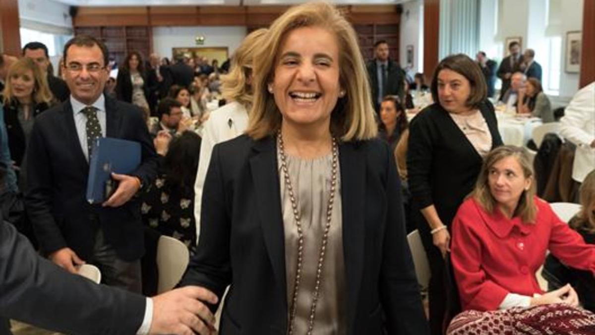 La ministra de Empleo y Seguridad Social, Fátima Báñez, ayer, en Sevilla.