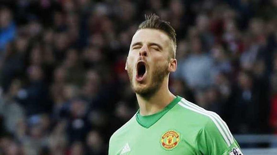 De gea: En esta edición de la Europa League David de Gea no ha sido el portero utilizado por Mourinho que ha preferido al &quot;Chiquito&quot; Romero. El argentino ha cumplido y ha tenido noches extraordinarias como aquella del Rostov, pero De Gea es evidente que está muchos pasos por delante de él. El español, una vieja aspiración del Real Madrid, superó las dudas iniciales para convertirse en un elemento indispensable de este equipo. Y esa portería es de las que más pesan en Europa. Ha respondido sin problemas a la exigencia y ahora emerge como uno de los nombres sobre los que Mourinho quiere edificar el futuro de su proyecto. En verano se verá.