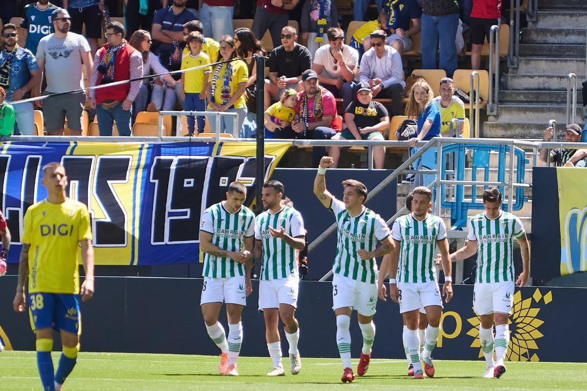 Carracedo celebra su gol ante el Cádiz en el JP Financial Estadio.