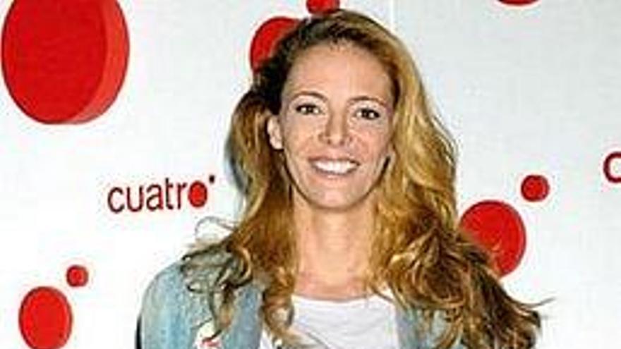 Paula Vázquez, presentadora de Fama