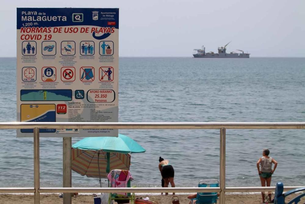 Control de aforo en las playas de Málaga en la nueva normalidad