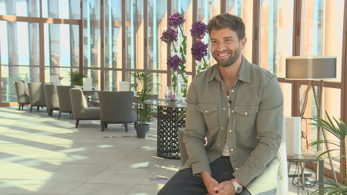 ¿Quién es el actor con el que se le relaciona a Pablo Alborán? Llegó a cantar en el metro