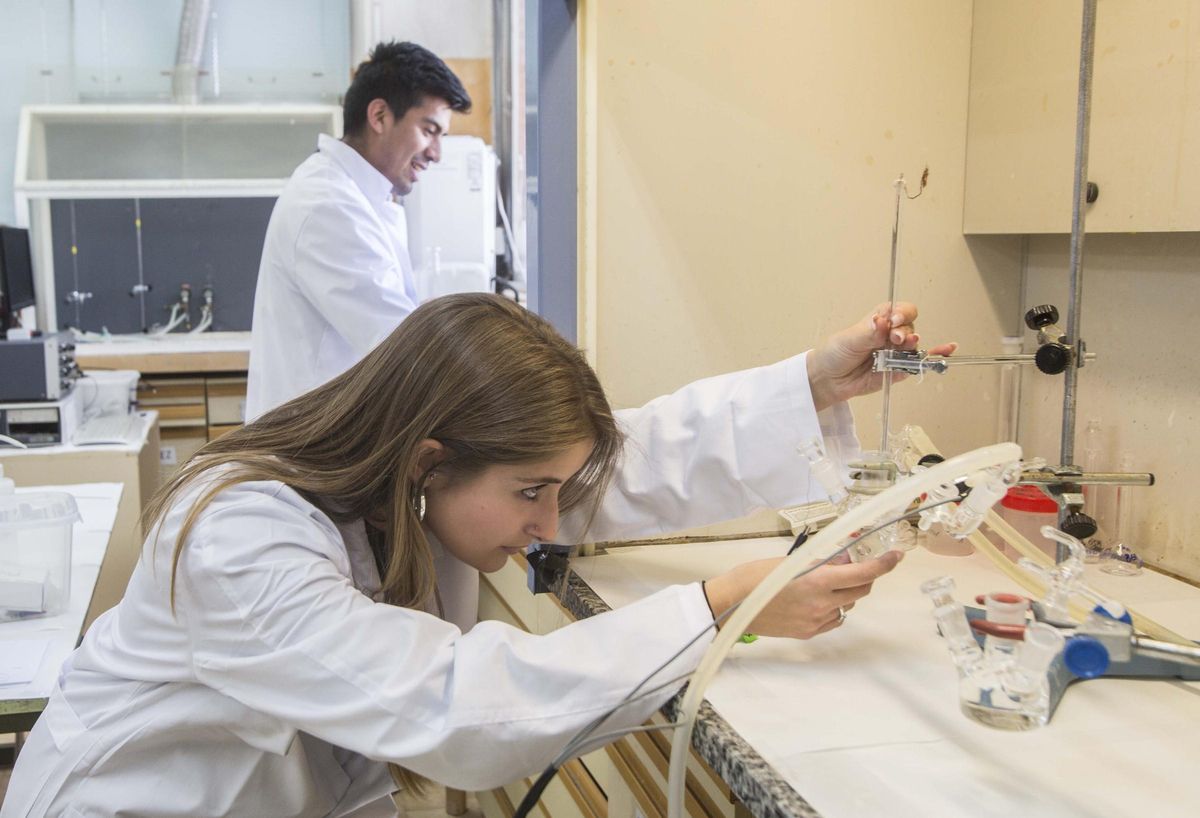 La UA cuenta con dos premios nacionales de investigación y logrados en dos años consecutivos.