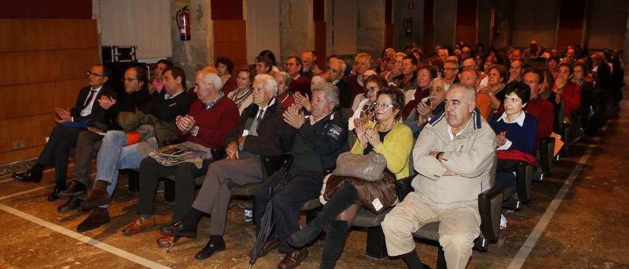 Imagen del público que asistió a la conferencia en el Auditorio Municipal do Areal, en Vigo. // Ricardo Grobas
