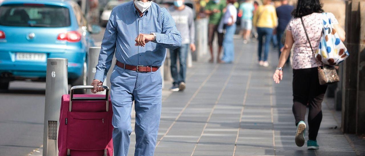 Canarias registra un gran repunte en los nuevos casos Covid este martes