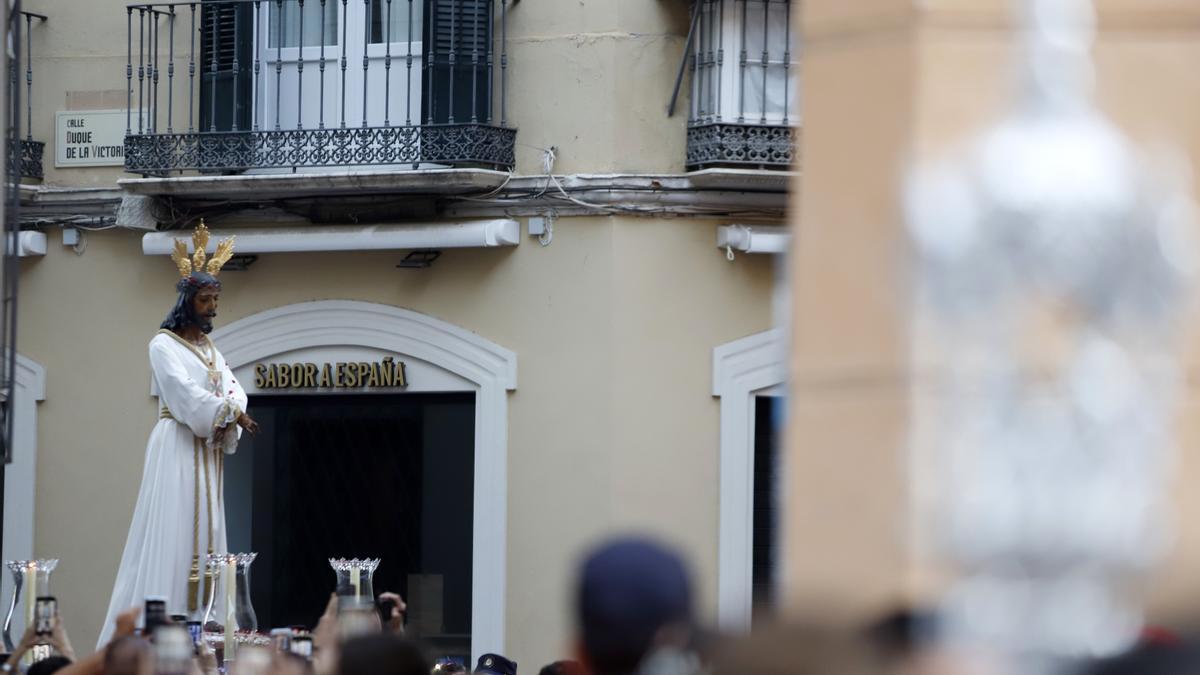 Madrugada de traslados para la veneración 'El Verbo Encarnado' en la Catedral