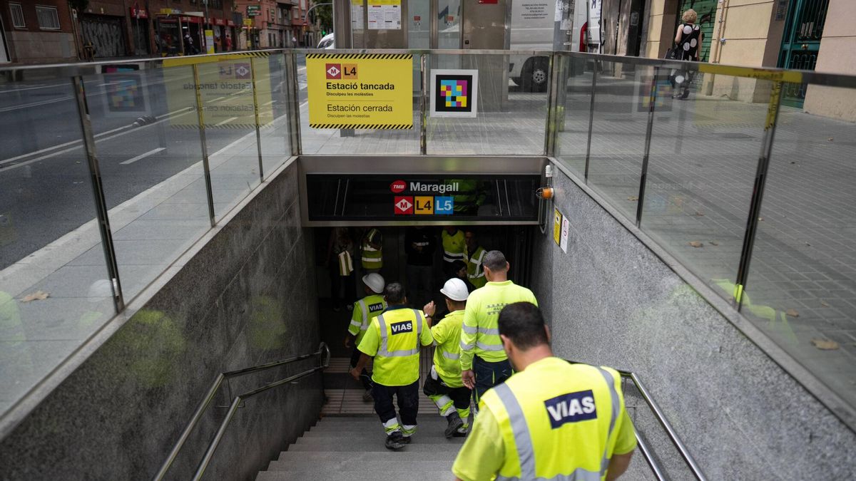 Visita a las obras de renovación de vía en la línea L4 del metro de Barcelona, en la estación de Maragall