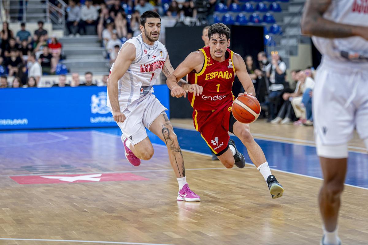 Álvaro Cárdenas, durante el partido de este domingo entre España y Georgia.