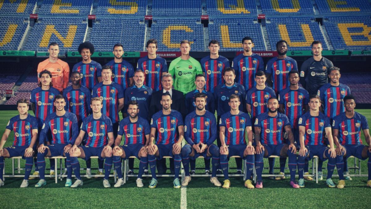 Foto de plantilla 22-23