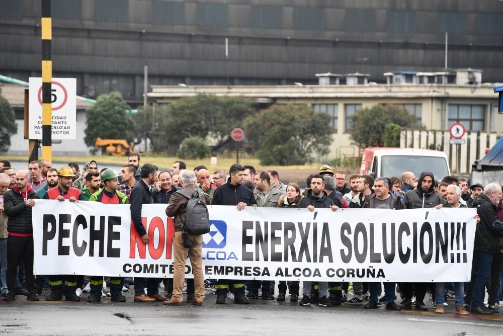 Manifestación de trabajadores de Alcoa en A Coruña