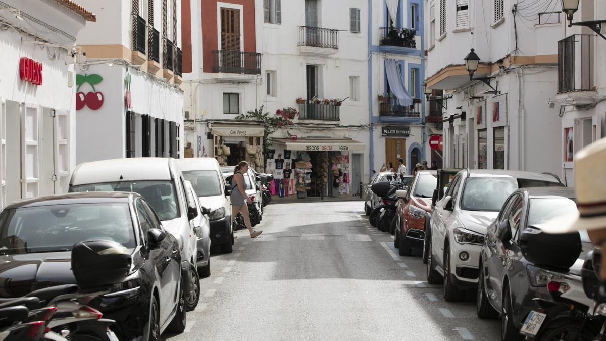 Las motos no podrán entrar sin autorización en el barrio