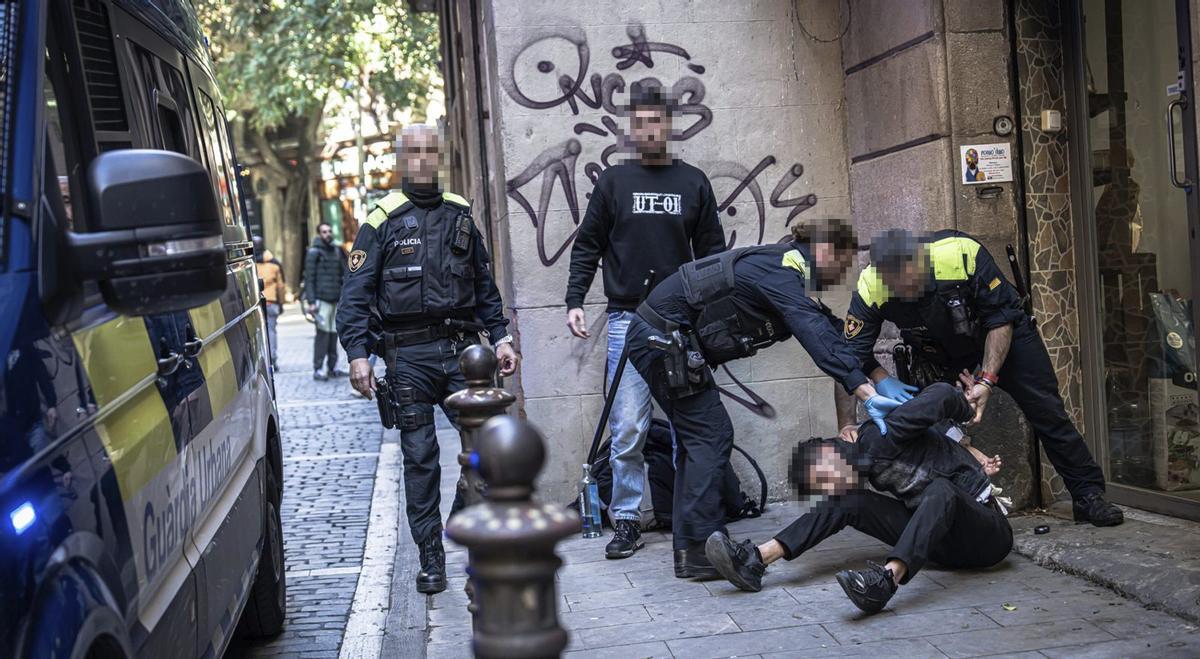 Catalunya farà més controls d’armes blanques en parcs i zones de lleure