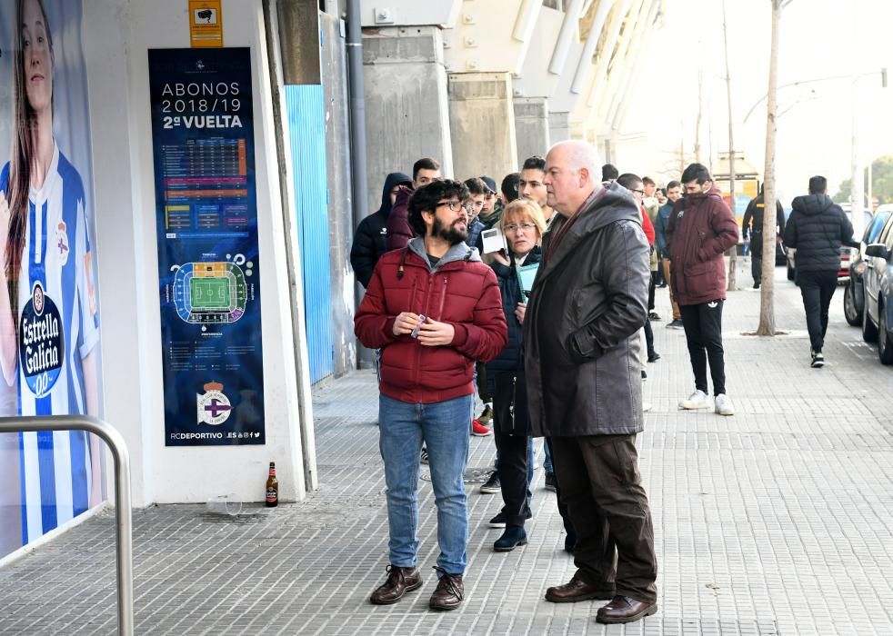 El próximo domingo 27, un nutrido grupo de aficionados del Deportivo animarán al equipo en el Molinón.