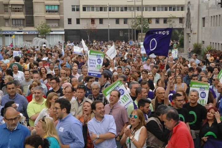 MANIFESTACION REFORMA ELECTORAL CANARIA