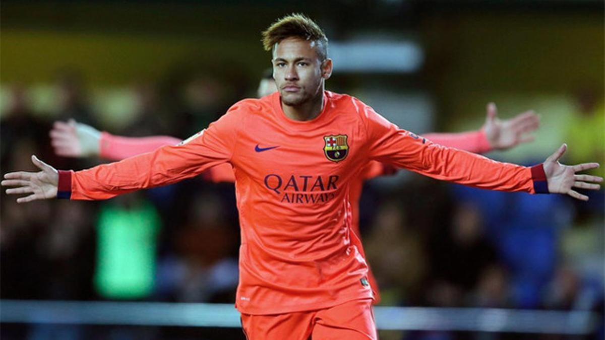 Neymar consigue 300 partidos oficiales sumando Santos y FC Barcelona