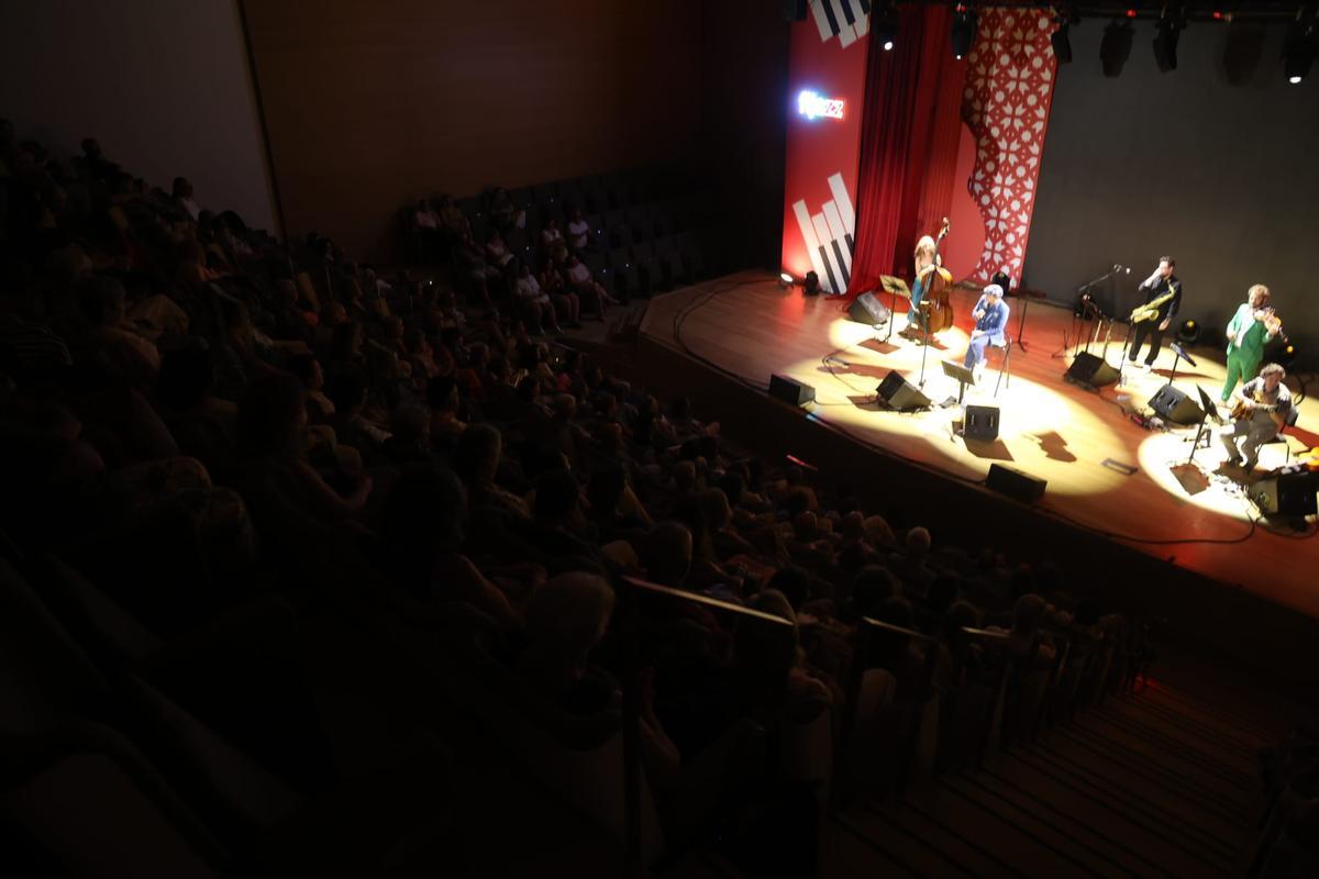 El concierto de Zenet en Fijazz, en imágenes