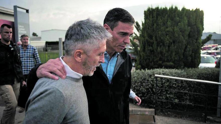 El PP anuncia que pedirá comparecer a ministros por el contrato de las balas y Puente resta importancia a la tensión en el Gobierno