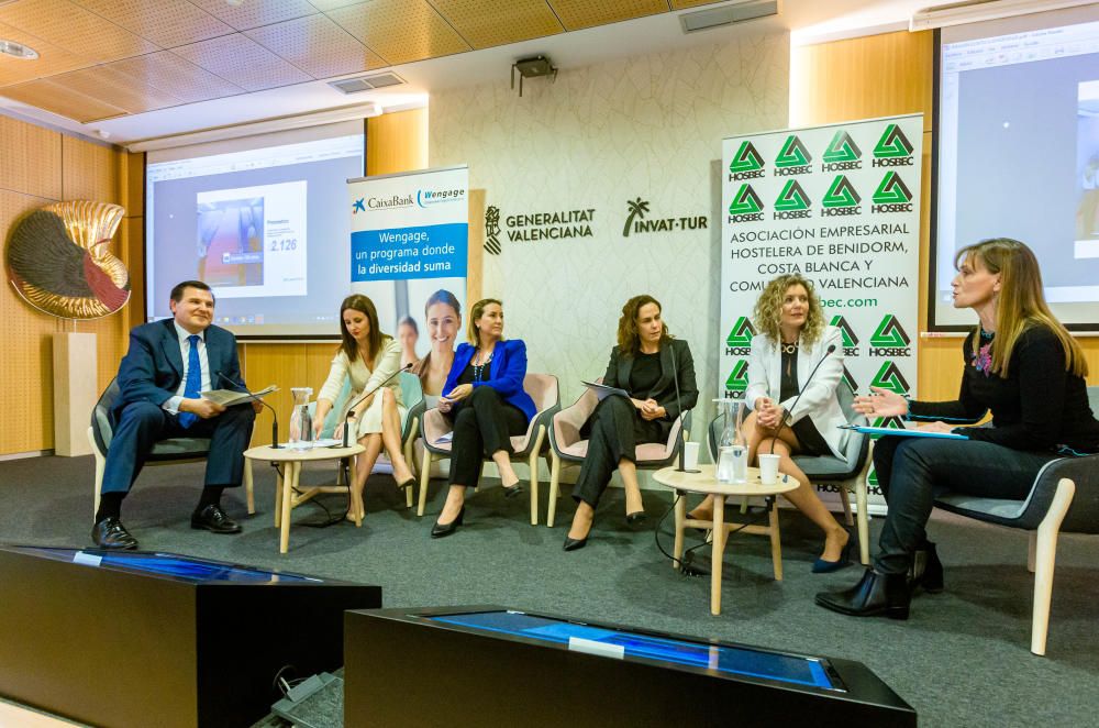 Caixabank y Hosbec analizan el papel de la mujer en la empresa.