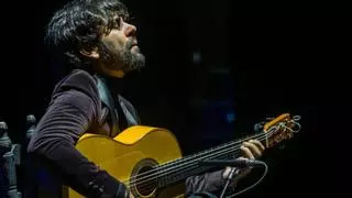 Daniel Casares y la Orquesta de Córdoba homenajean a Paco de Lucía en Sevilla